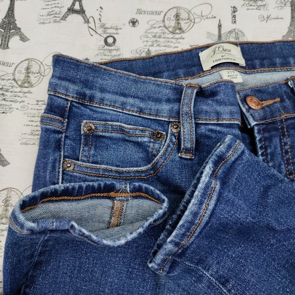 J. Crew 8" Toothpick Jean in Vista Wash Size 27T - Picture 9 of 16